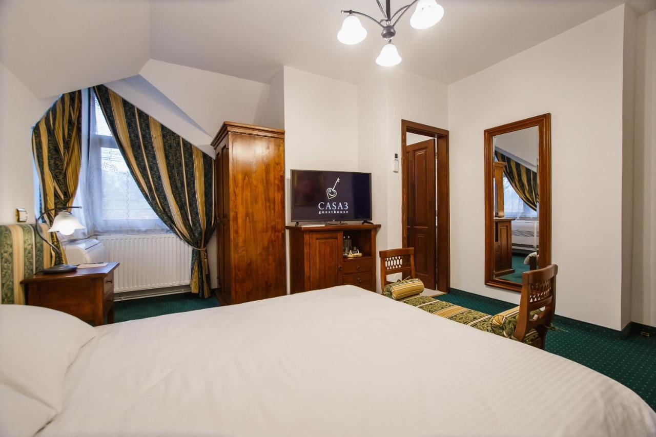 Casa 3 Guesthouse Oradea Bagian luar foto